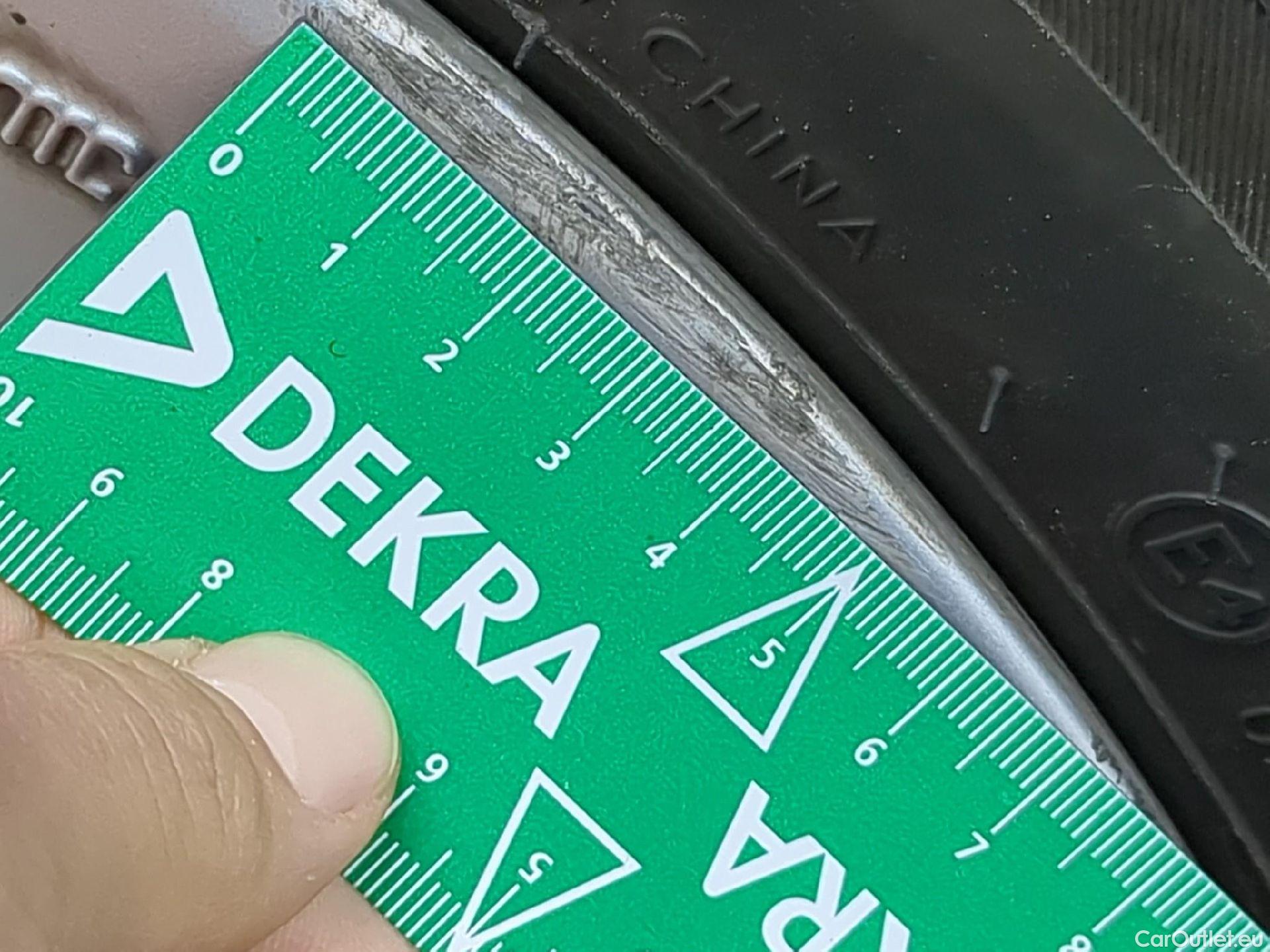  Nissan  Qashqai NISSAN  / 2017 / 5P / Crossover 1.5 DCI 115 DCT Business Edition #3