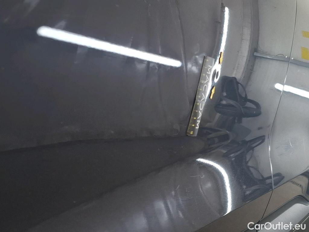  Hyundai  Santa Fe  Intuitive Hybrid 2WD 1.6 T-GDi 230CV BVA6 7 Sieges E6d #100