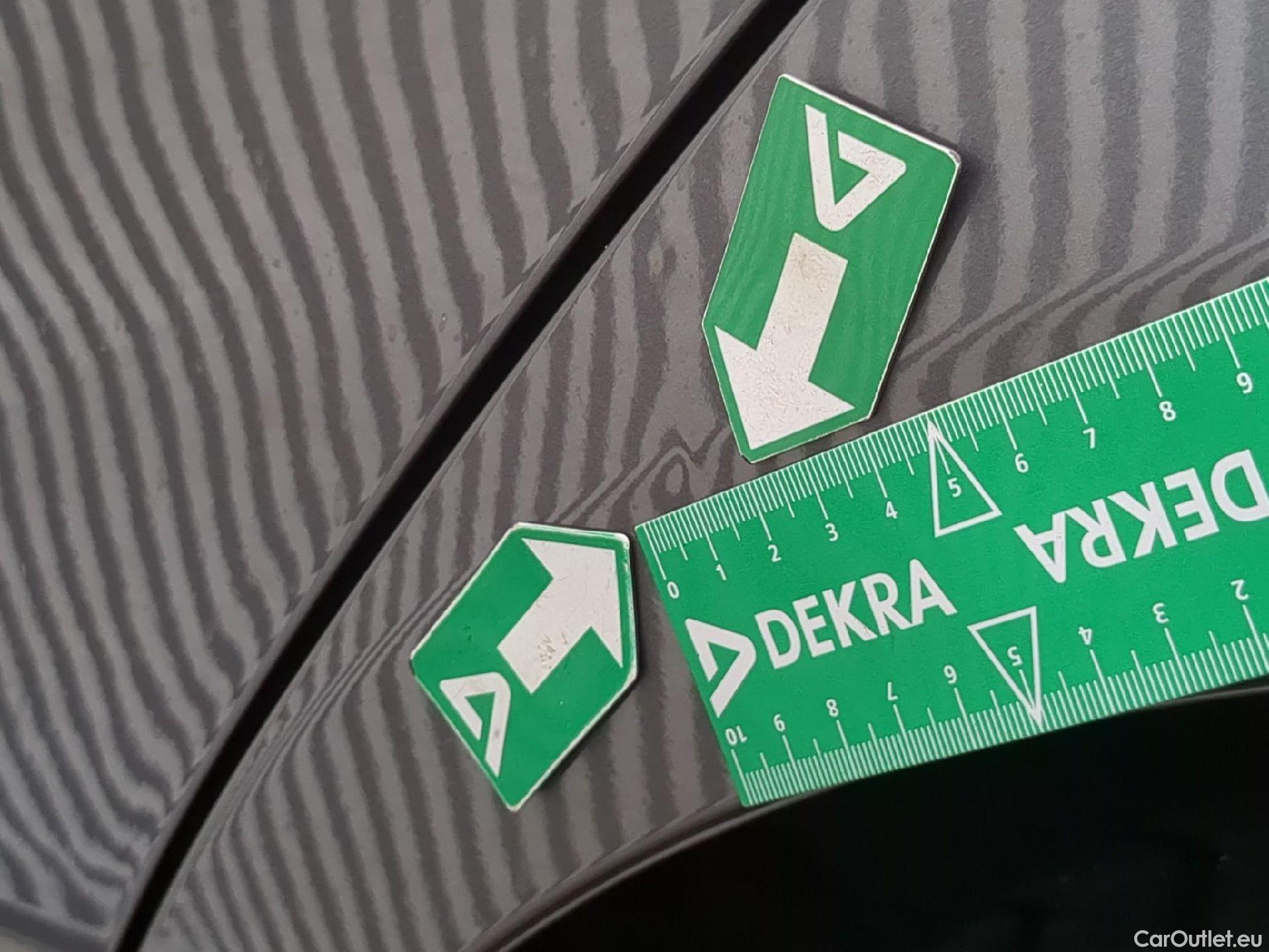  Mercedes  A-Klasse MERCEDES-BENZ Classe A Berline / 2018 / 4P / Berline A 180 d Business Line 7G-DCT #10