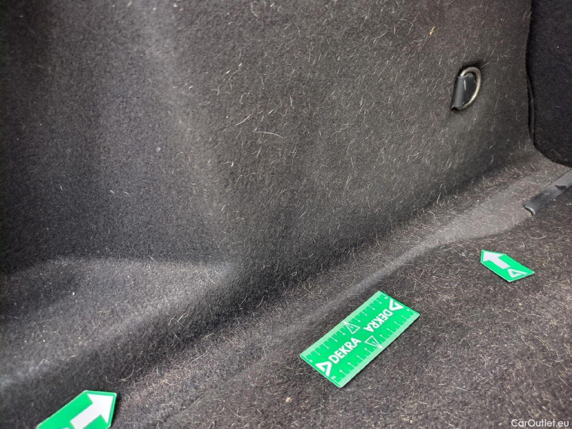  Mercedes  A-Klasse MERCEDES-BENZ Classe A Compact / 2018 / 5P / Berline A 180 d Business Line #11