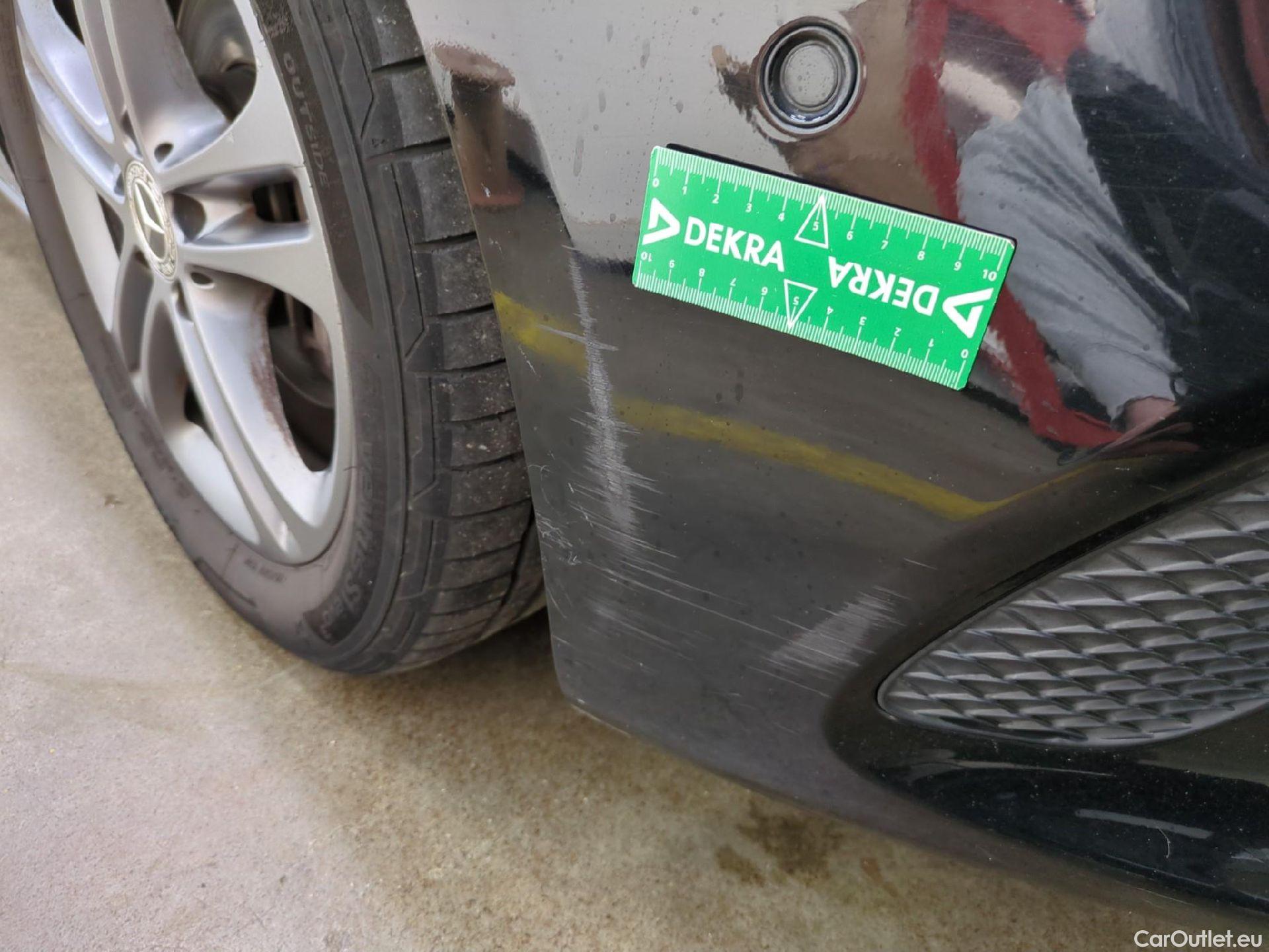  Mercedes  A-Klasse MERCEDES-BENZ Classe A Compact / 2018 / 5P / Berline A 180 d Business Line #37