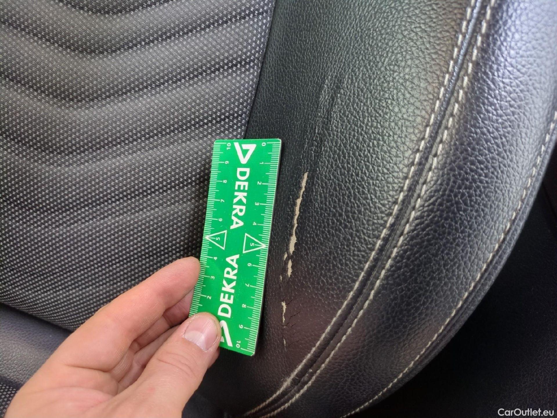  Mercedes  A-Klasse MERCEDES-BENZ Classe A Compact / 2018 / 5P / Berline A 180 d Business Line #1