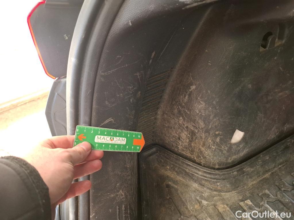  Hyundai  Konna HYUNDAI Kona / 2020 / 5P / SUV 1.6 CRDI 136 HYBRID 48V DCT-7 BUSINESS #6