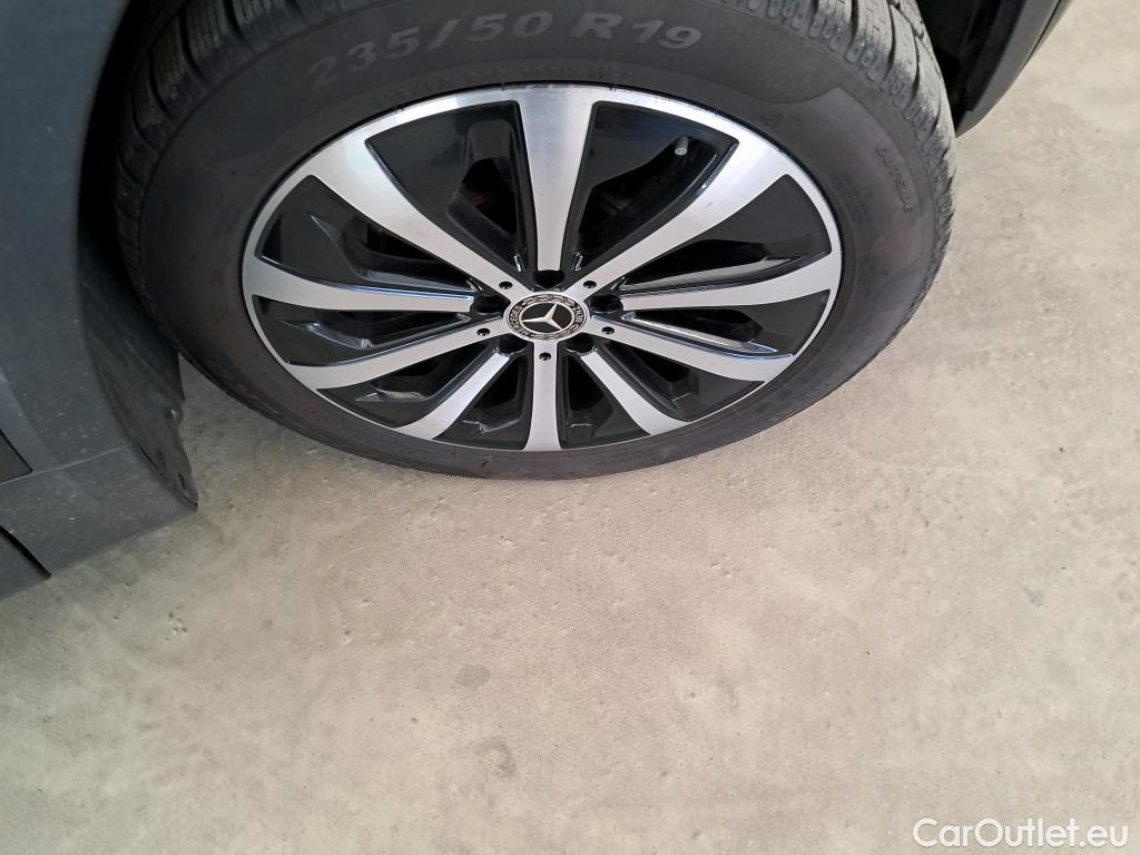  Mercedes  GLB MERCEDES-BENZ  / 2019 / 5P / SUV  200 d Business Line #5