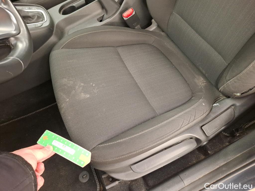  Hyundai  Konna HYUNDAI Kona / 2020 / 5P / SUV 1.6 CRDI 136 HYBRID 48V DCT-7 BUSINESS #39