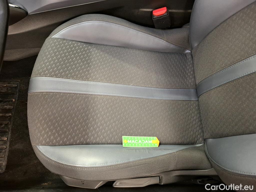  Peugeot  2008  Allure 1.5 HDi 100CV BVM6 E6d #13