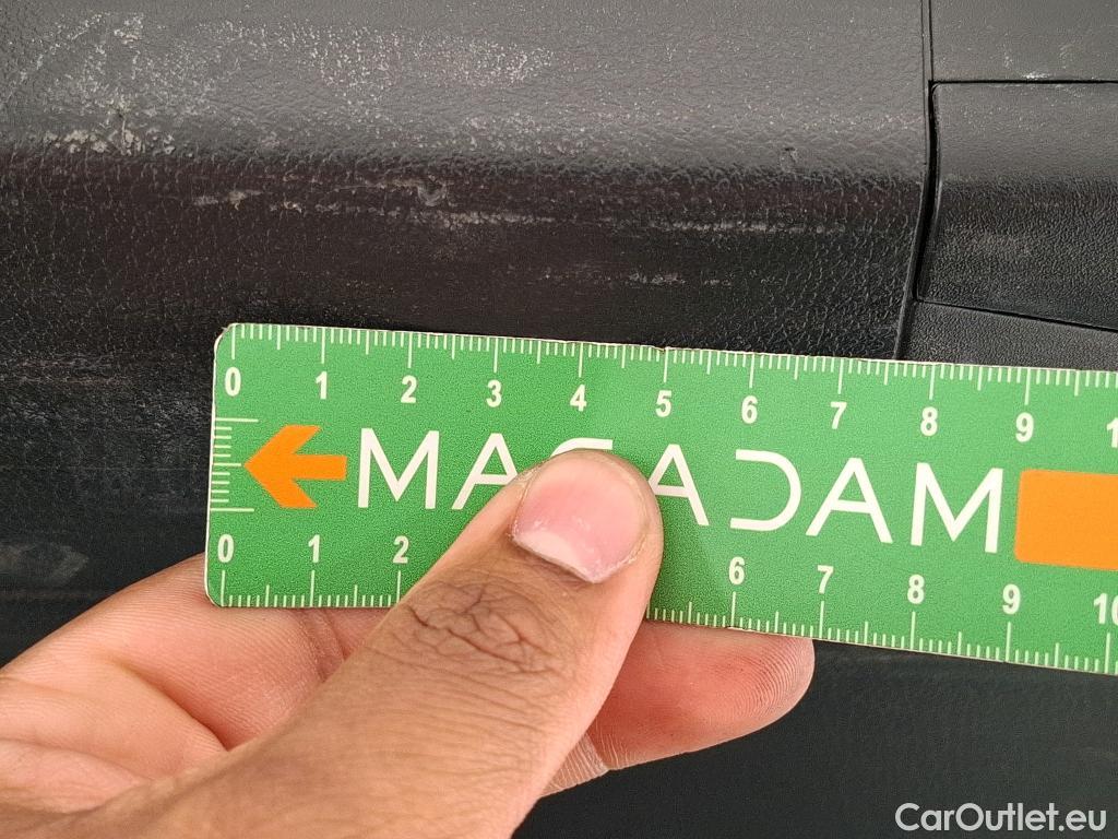  Mercedes  GLA MERCEDES-BENZ  / 2020 / 5P / SUV 2.0  200 D BUSINESS LINE DCT #12