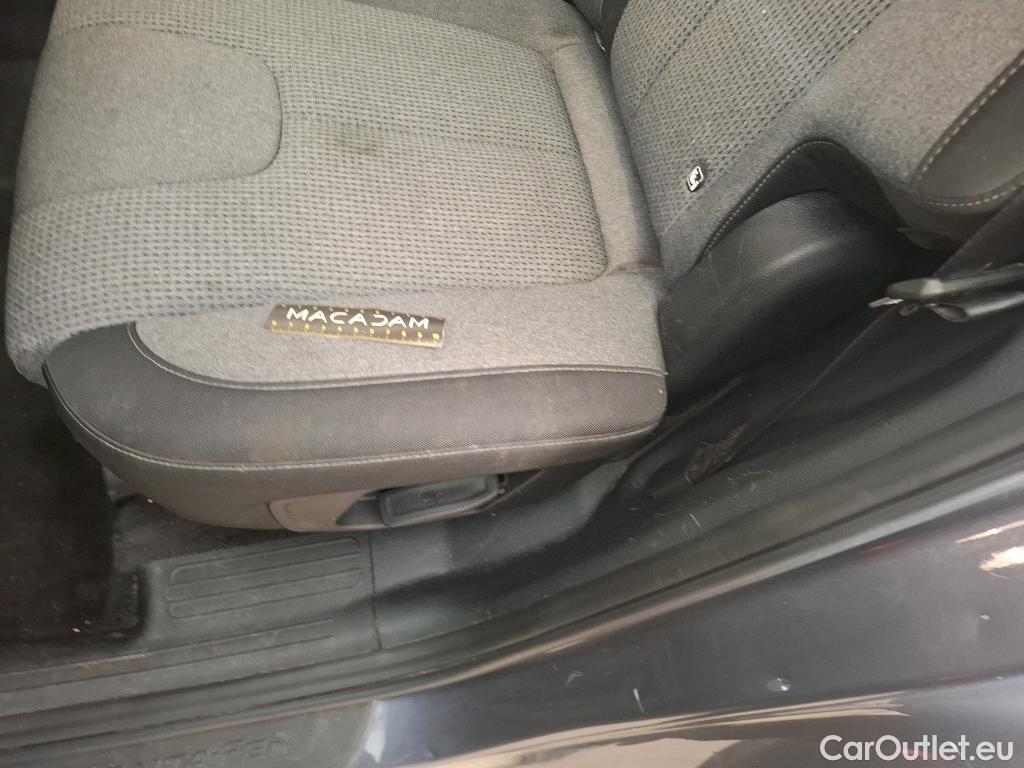  Hyundai  Santa Fe  Intuitive Hybrid 2WD 1.6 T-GDi 230CV BVA6 7 Sieges E6d #88