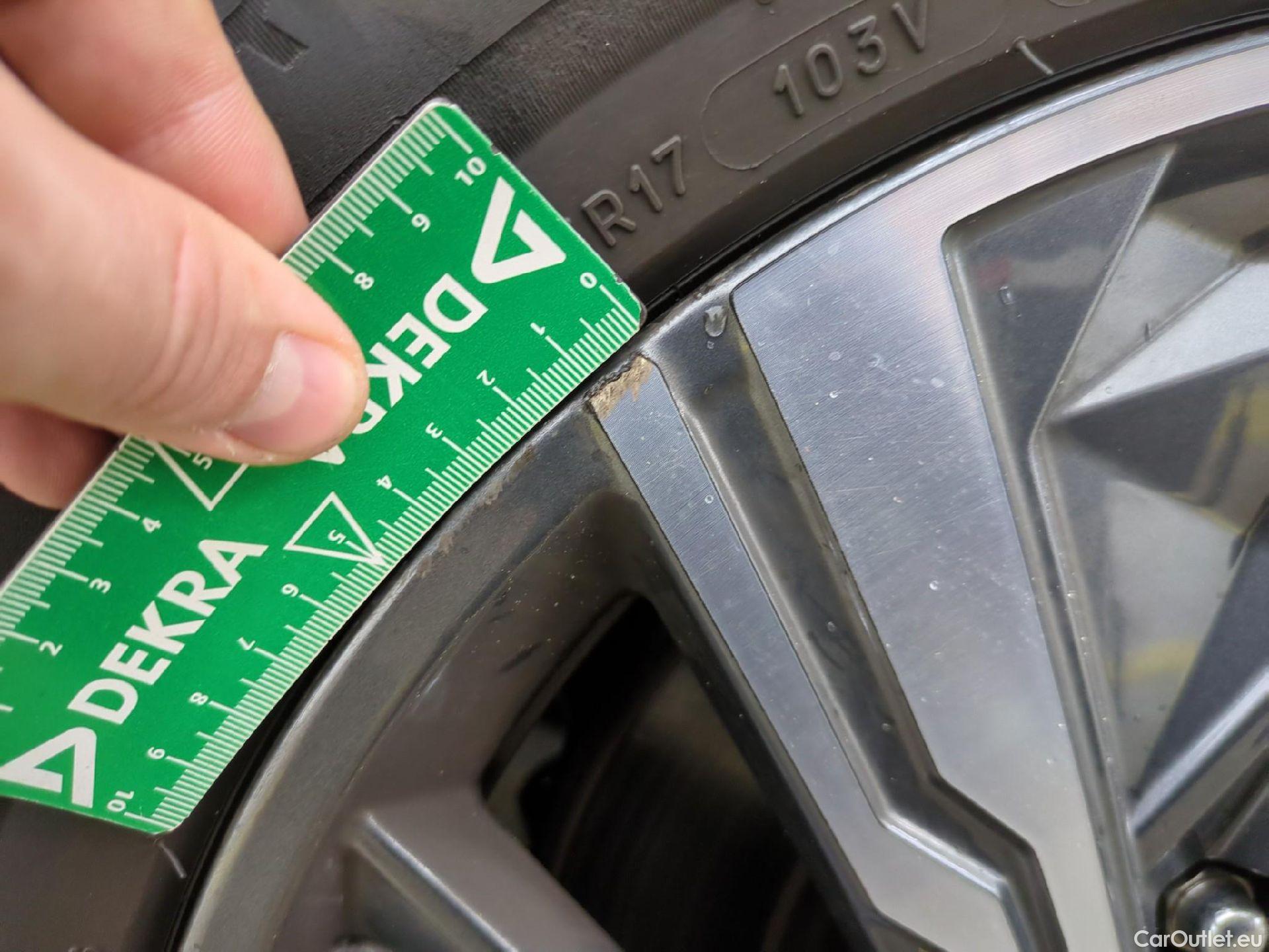  Hyundai  Tucson  Business Mild-Hybrid 2WD 1.6 CRDI 135CV BVA7 E6d #24