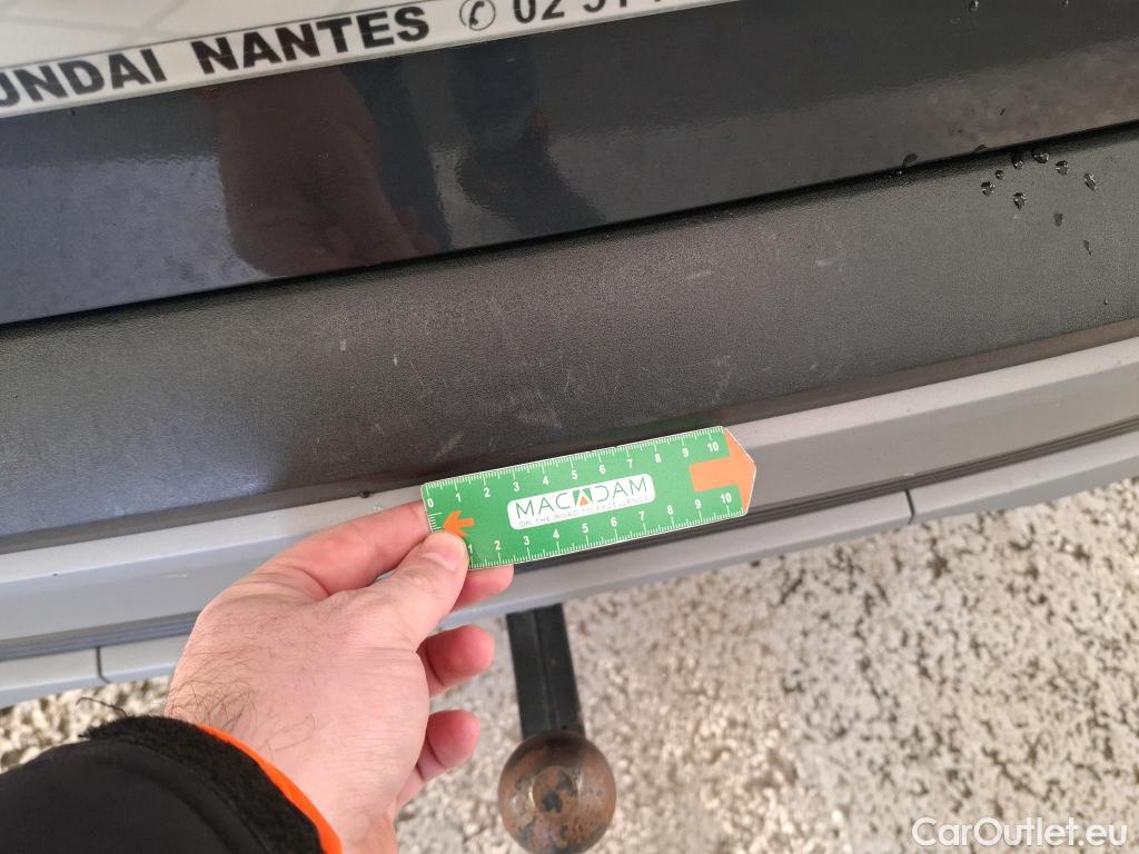  Hyundai  Konna HYUNDAI Kona / 2020 / 5P / SUV 1.6 CRDI 136 HYBRID 48V DCT-7 BUSINESS #48