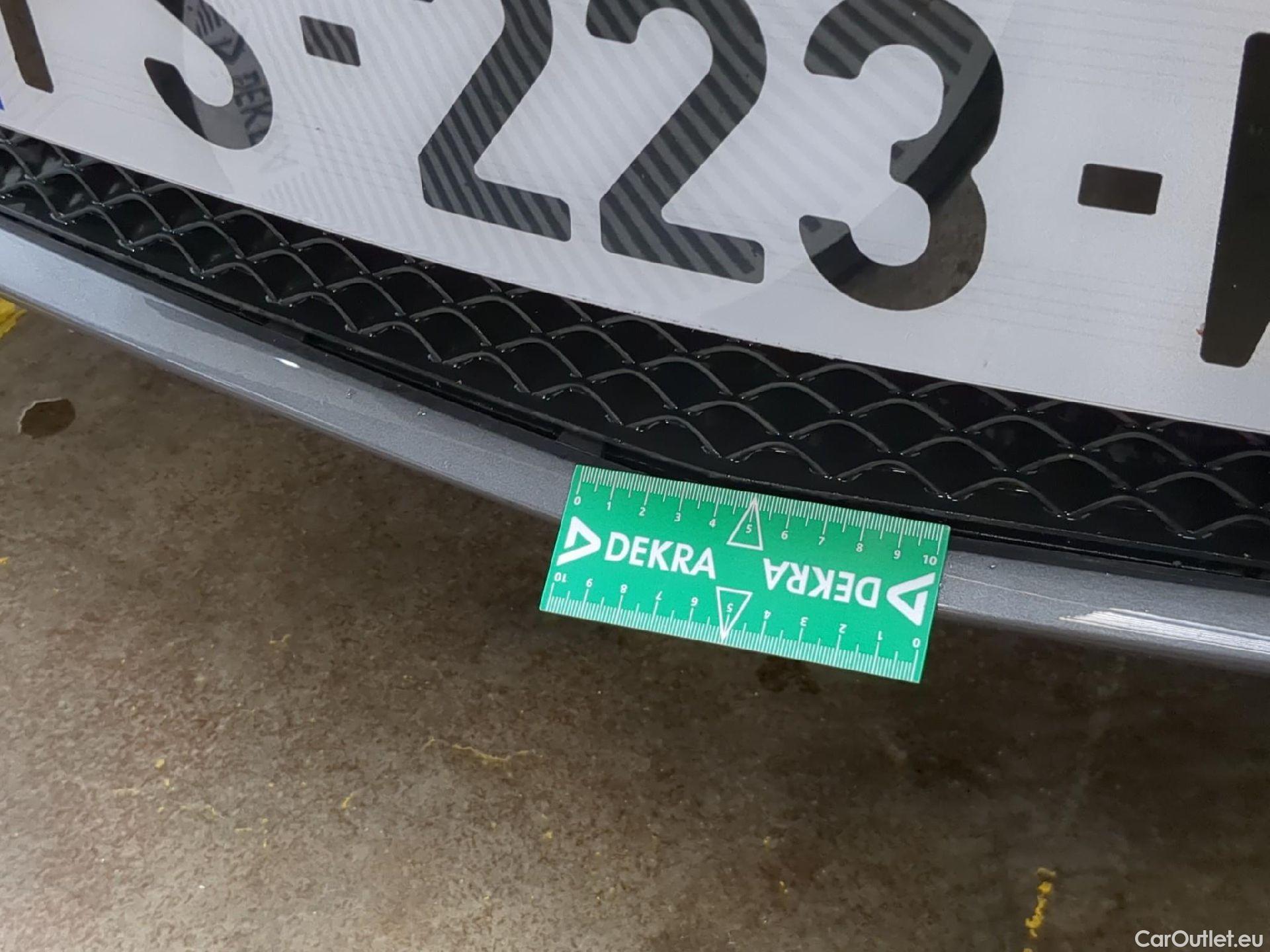  Mercedes  A-Klasse MERCEDES-BENZ Classe A Berline / 2018 / 4P / Berline A 180 d Business Line 7G-DCT #5