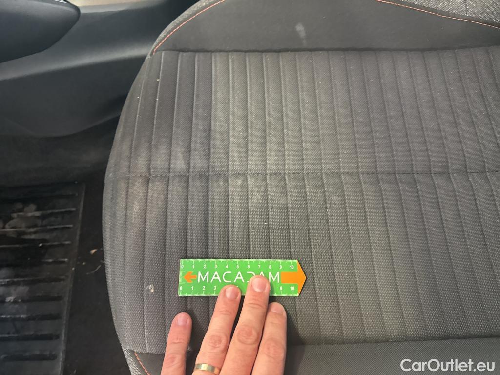  Peugeot  2008  Active Business 1.5 HDi 110CV BVM6 E6d #13