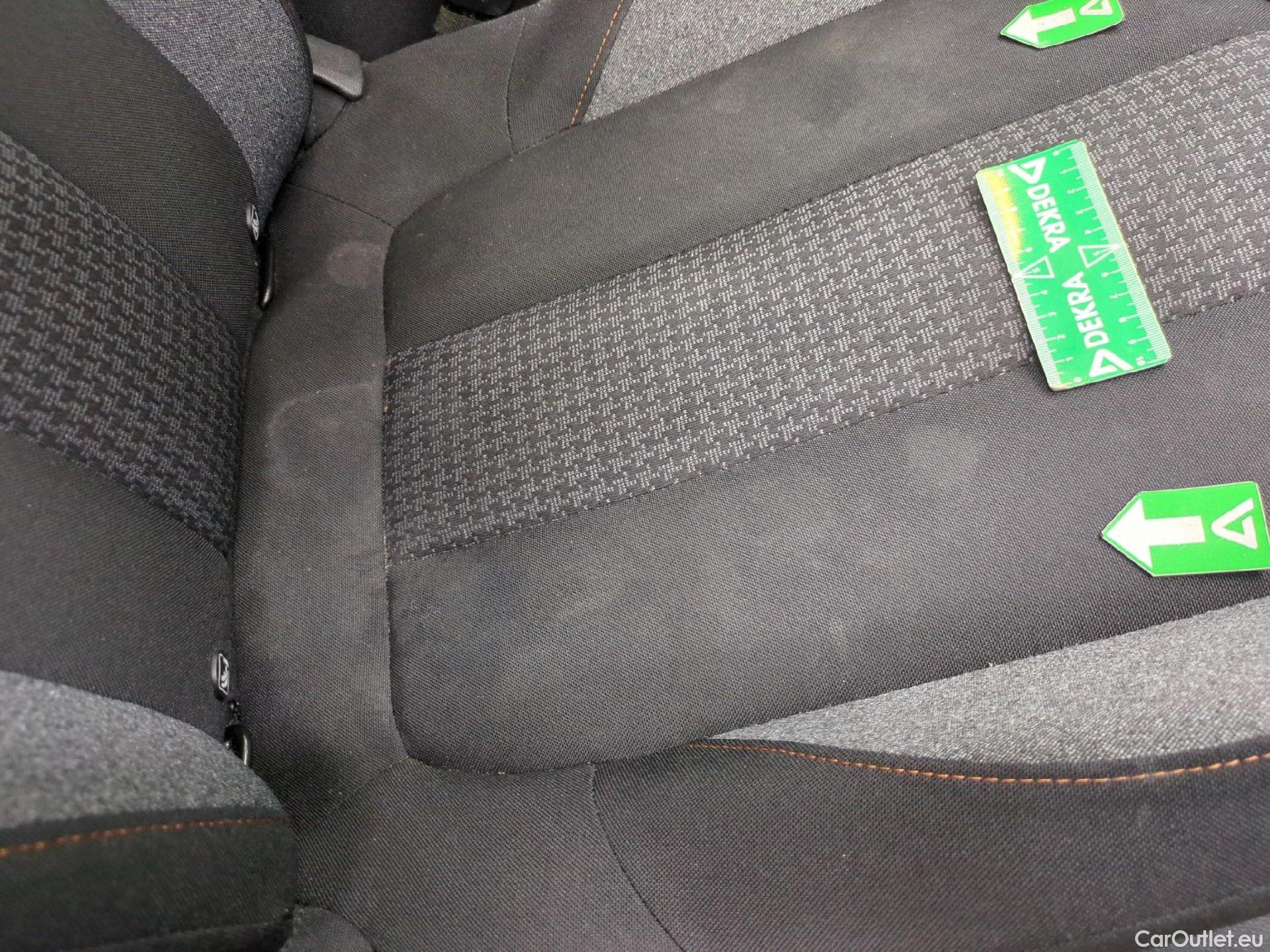  Peugeot  3008  Active Pack 1.5 HDi 130CV BVM6 E6d #9