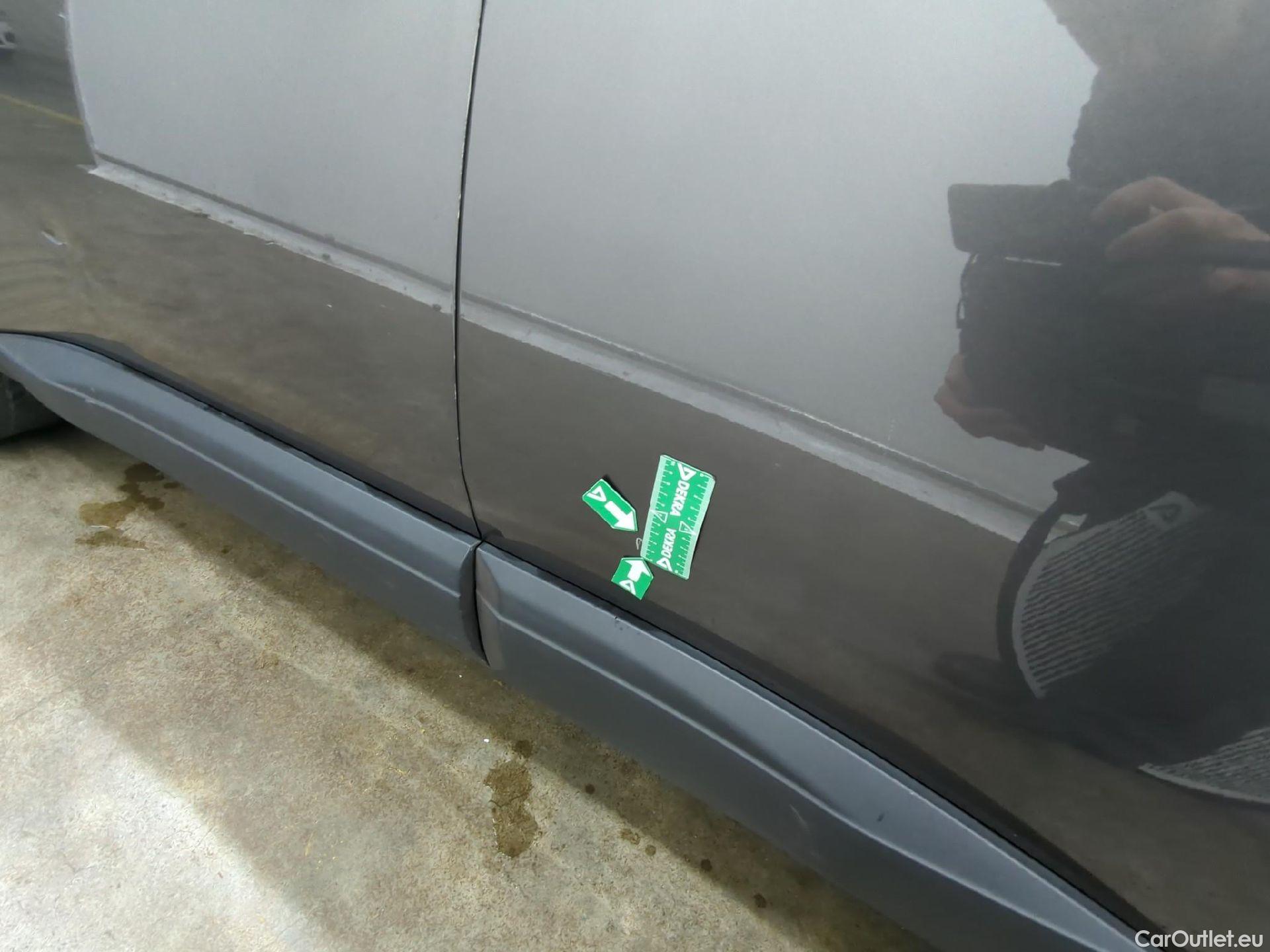  Peugeot  3008  Active Pack 1.5 HDi 130CV BVM6 E6d #61