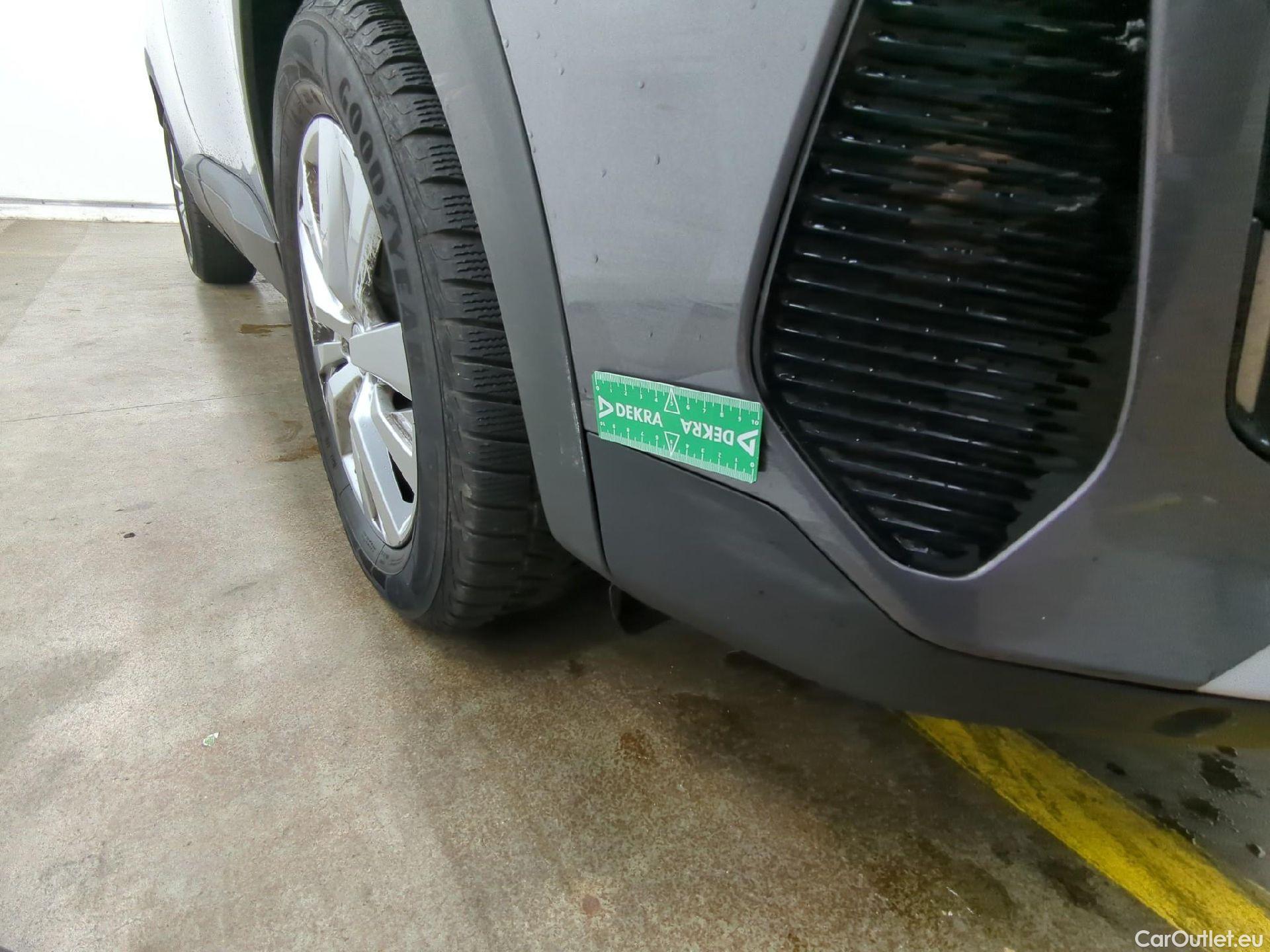  Peugeot  3008  Active Pack 1.5 HDi 130CV BVM6 E6d #46