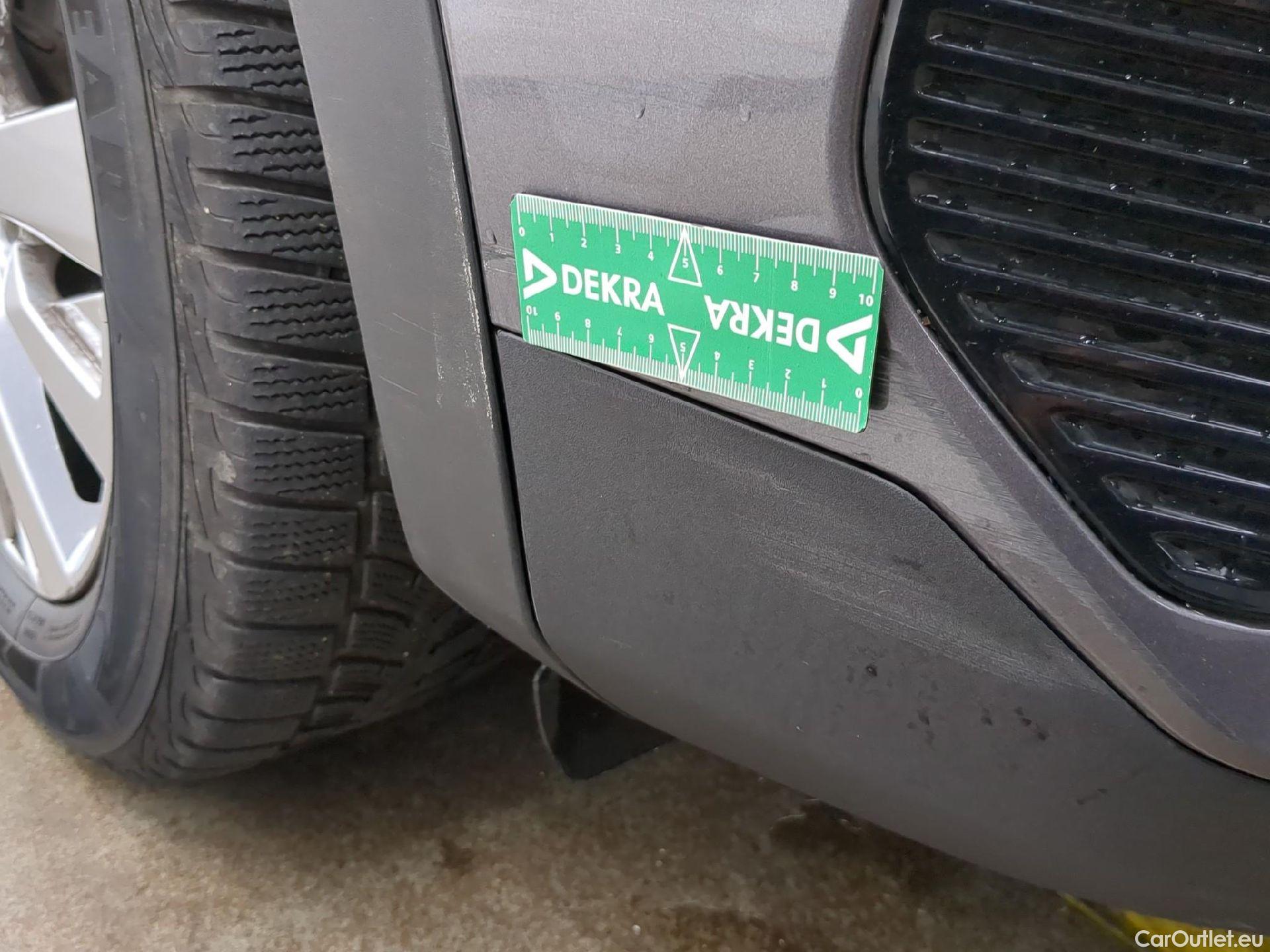  Peugeot  3008  Active Pack 1.5 HDi 130CV BVM6 E6d #45