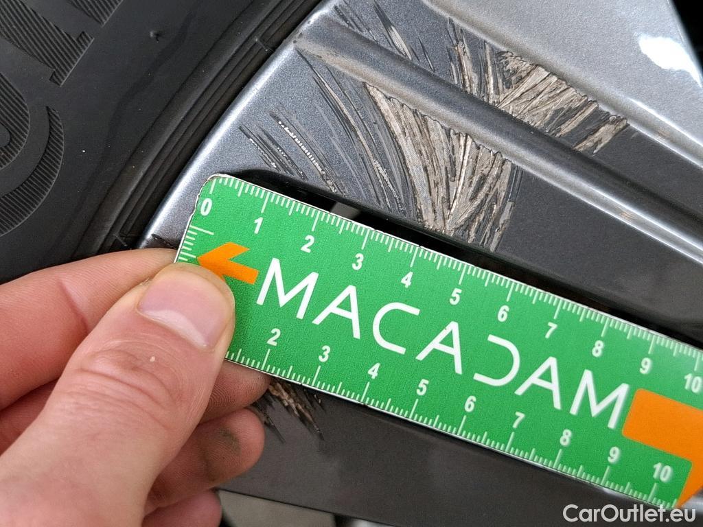  Peugeot  208  Style 1.5 HDi 100CV BVM6 E6d #3