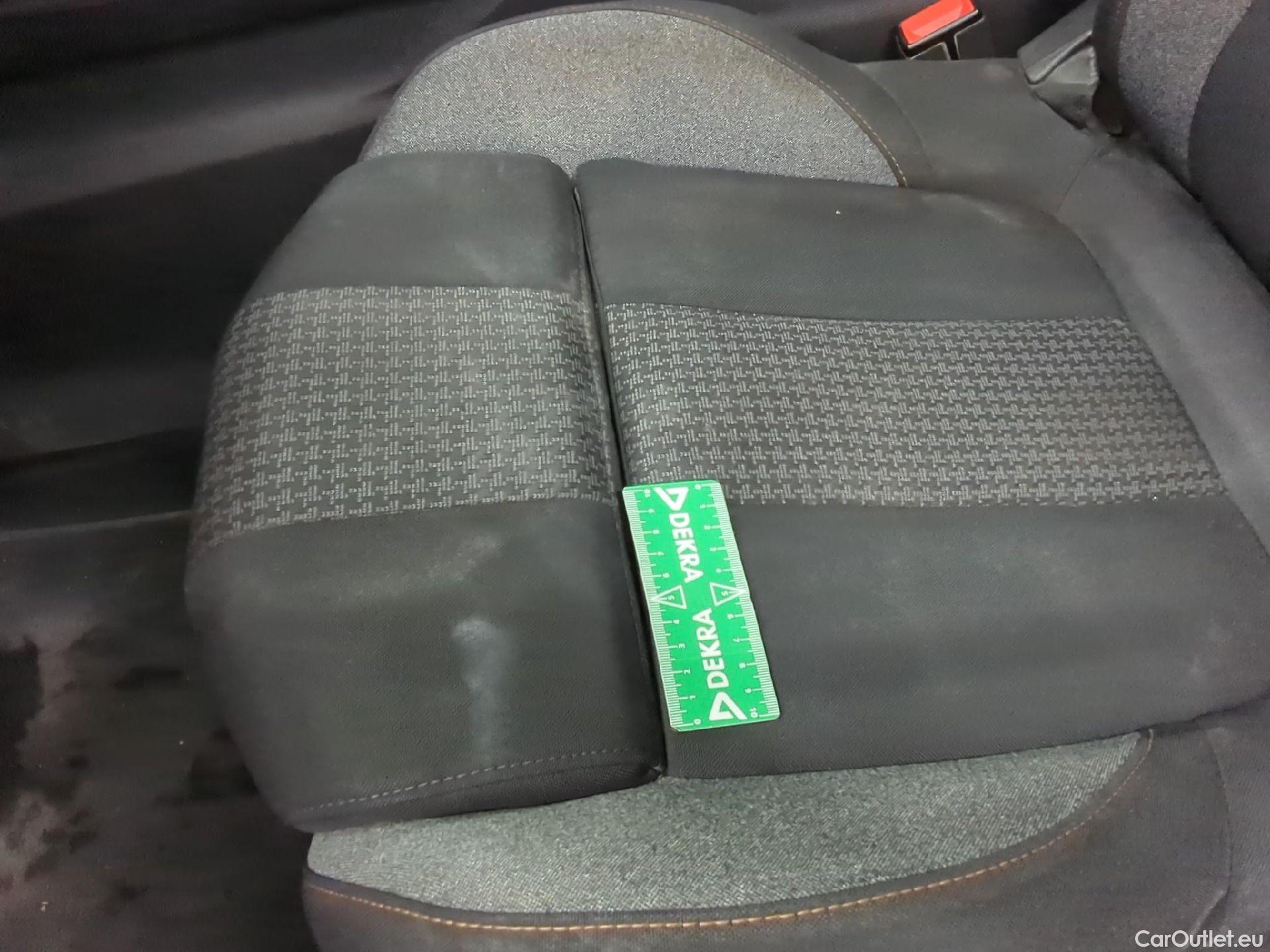  Peugeot  3008  Active Pack 1.5 HDi 130CV BVM6 E6d #10