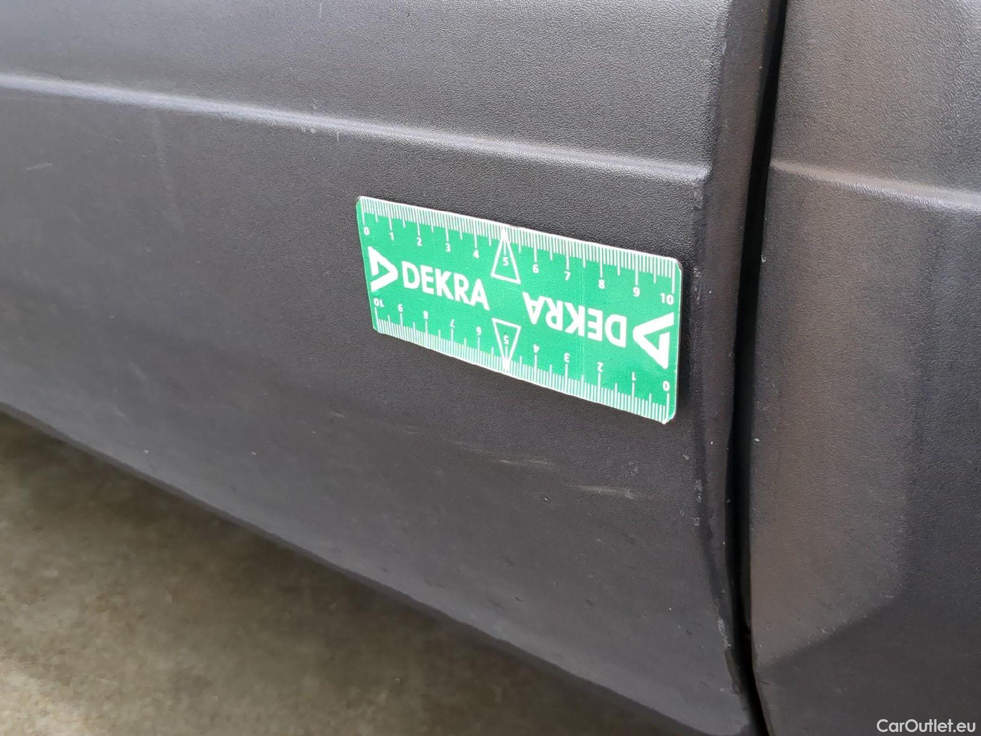  Peugeot  3008  Active Pack 1.5 HDi 130CV BVM6 E6d #60