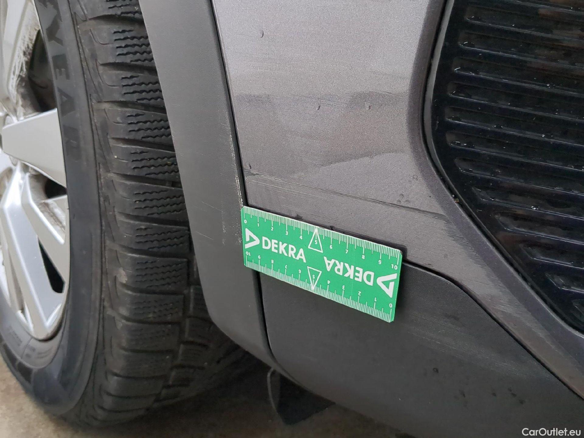  Peugeot  3008  Active Pack 1.5 HDi 130CV BVM6 E6d #42