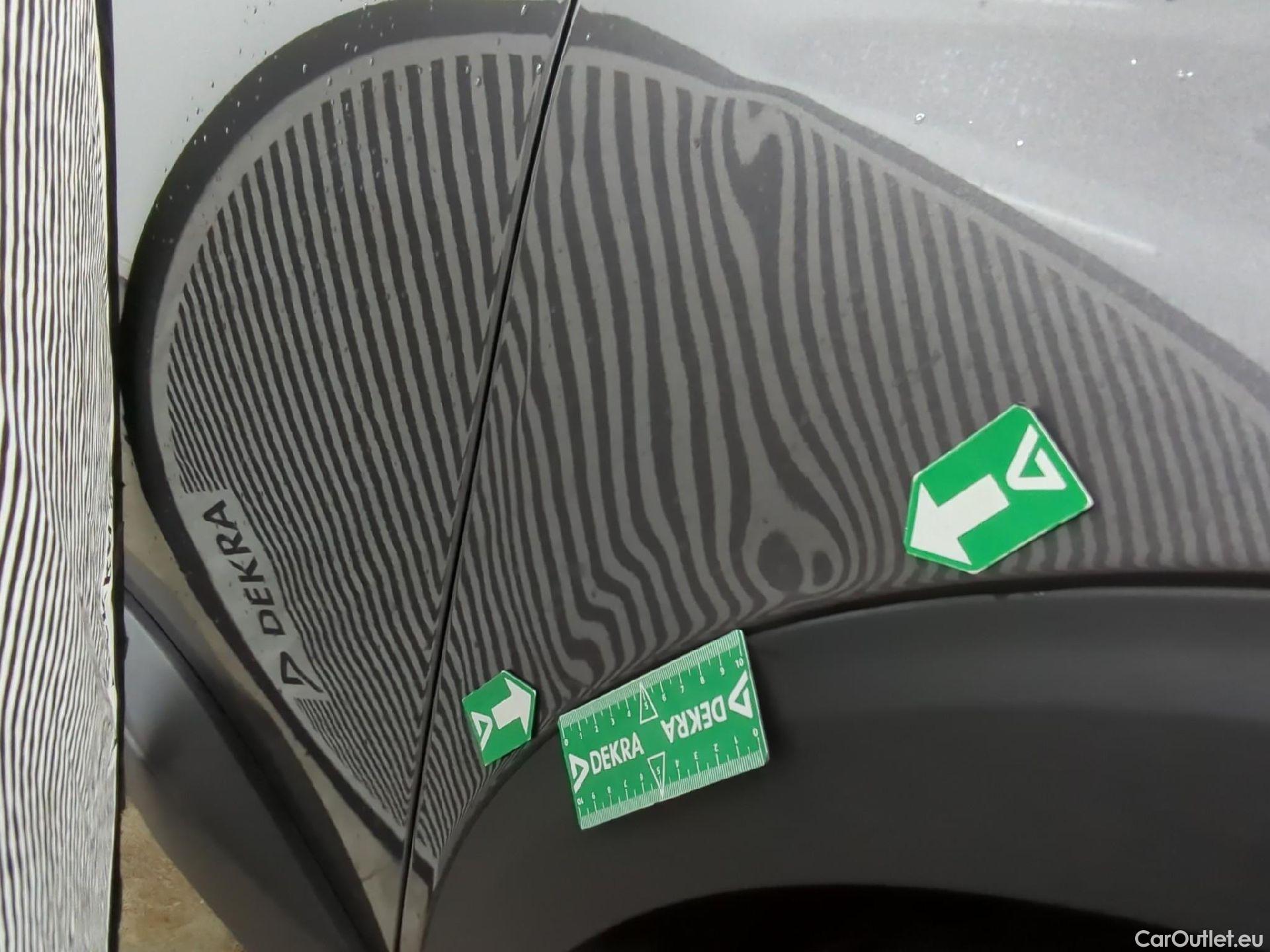  Peugeot  3008  Active Pack 1.5 HDi 130CV BVM6 E6d #37