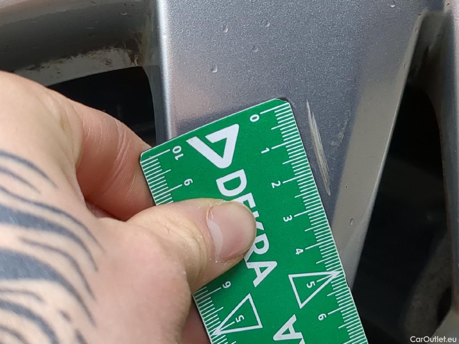  Peugeot  3008  Active Pack 1.5 HDi 130CV BVM6 E6d #16