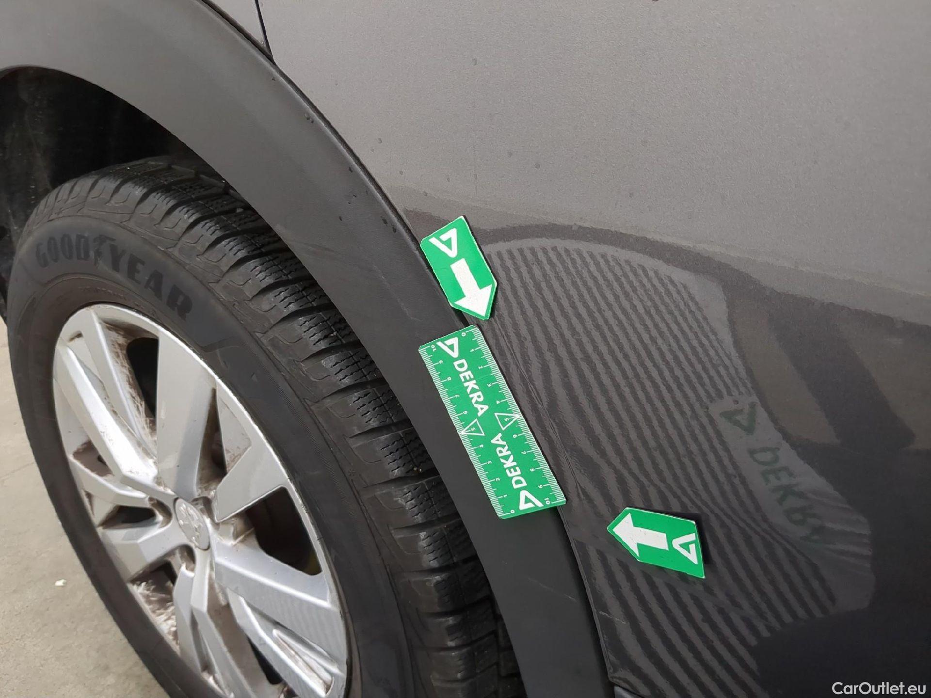  Peugeot  3008  Active Pack 1.5 HDi 130CV BVM6 E6d #32