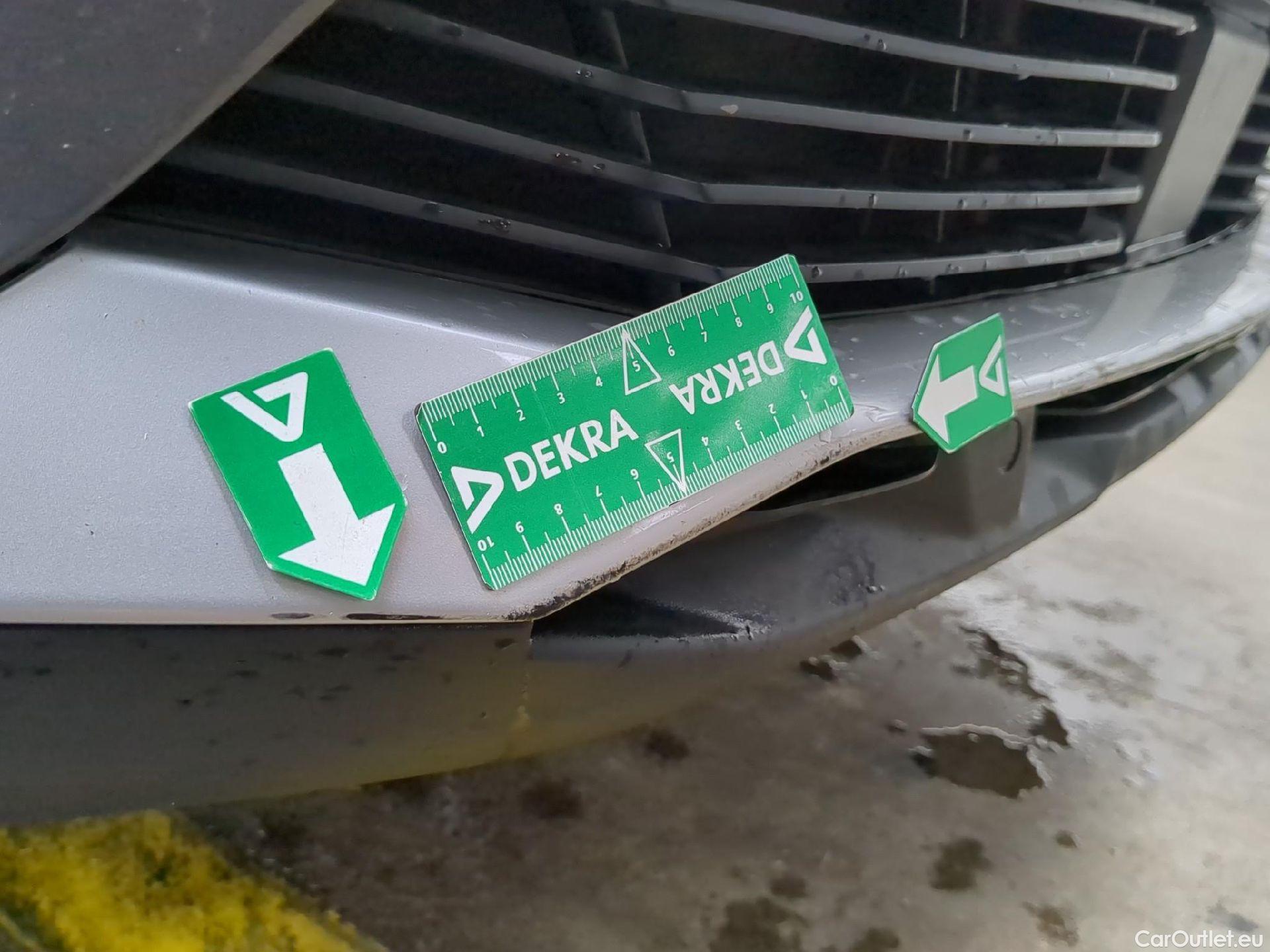  Peugeot  3008  Active Pack 1.5 HDi 130CV BVM6 E6d #44