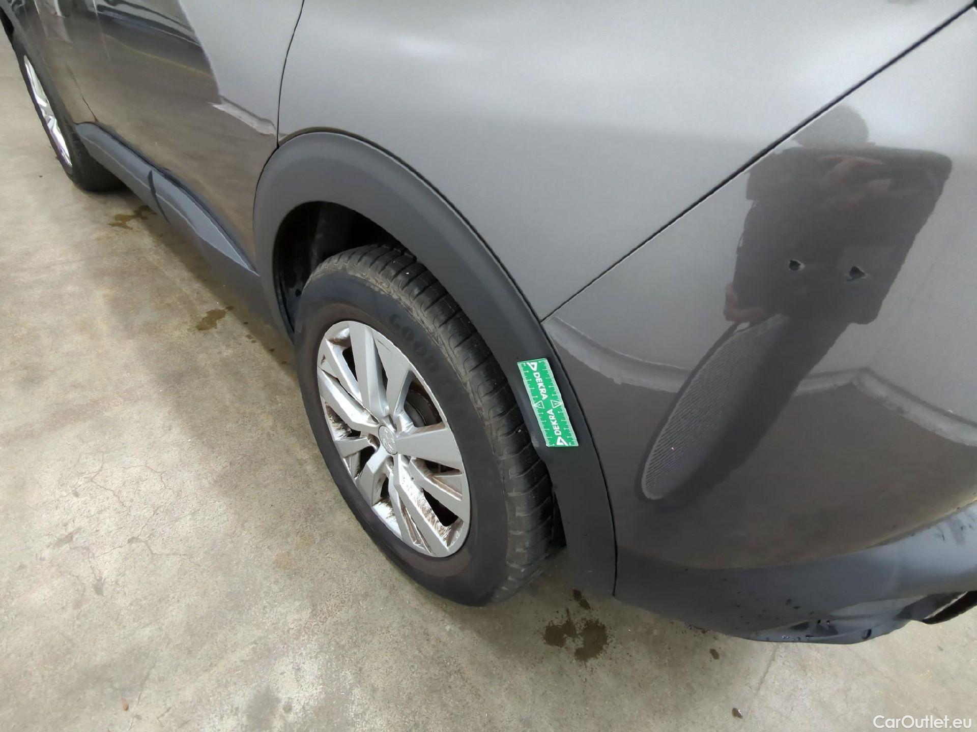  Peugeot  3008  Active Pack 1.5 HDi 130CV BVM6 E6d #72