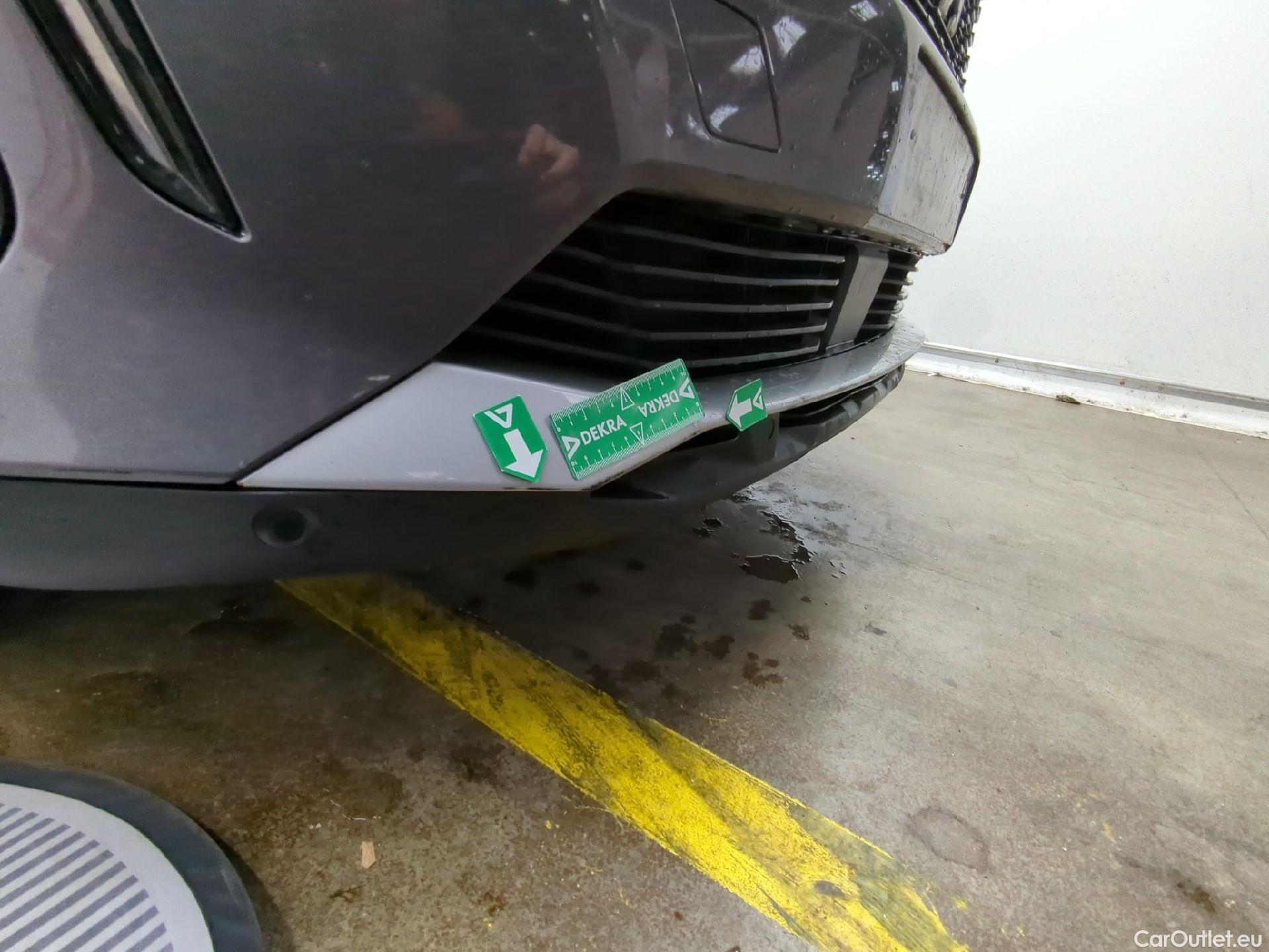  Peugeot  3008  Active Pack 1.5 HDi 130CV BVM6 E6d #43