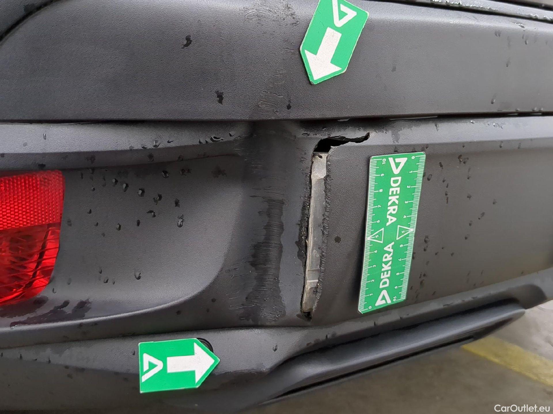  Peugeot  3008  Active Pack 1.5 HDi 130CV BVM6 E6d #65