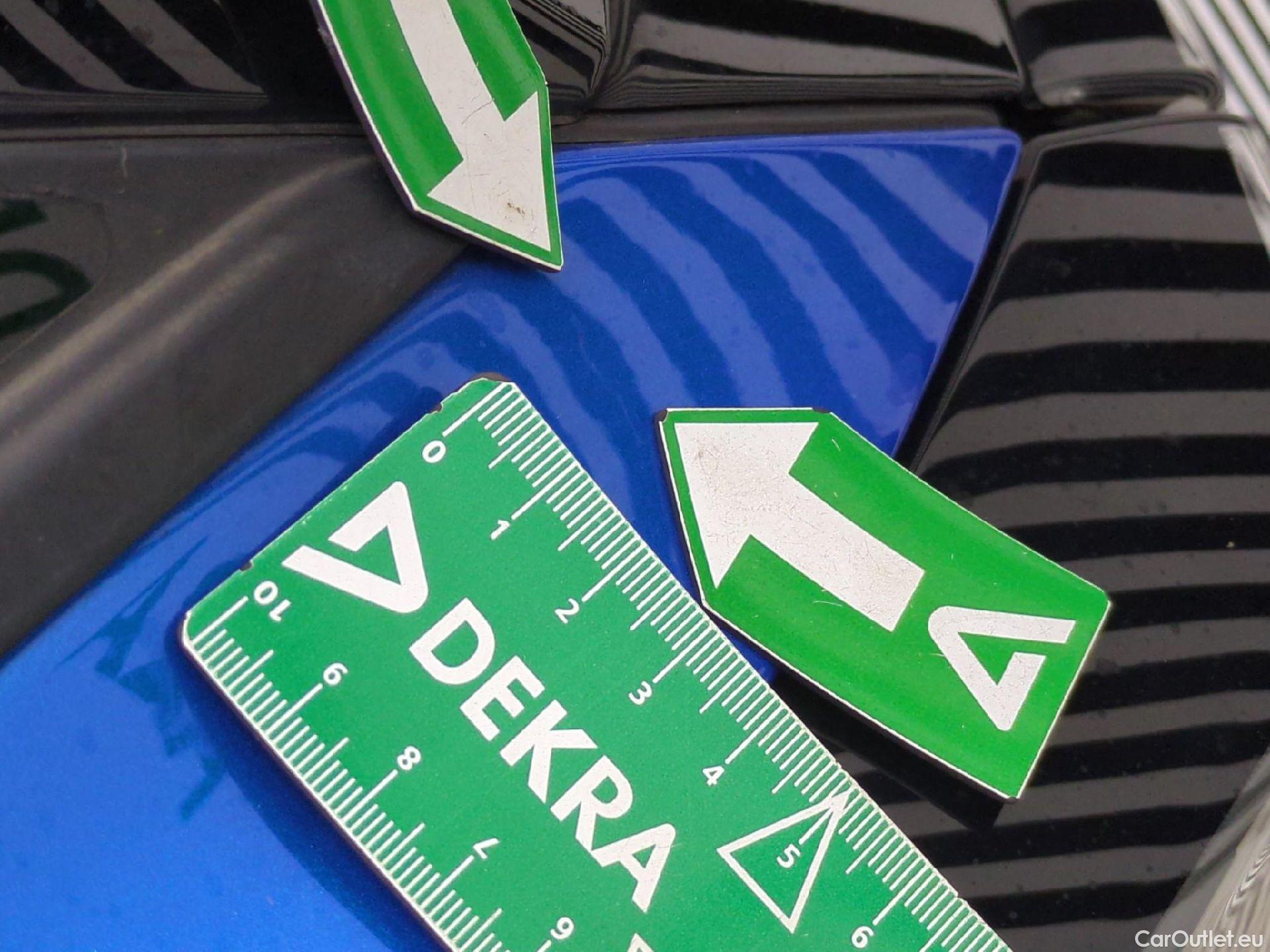  Peugeot  3008  Active Pack 1.5 HDi 130CV BVM6 E6d #34