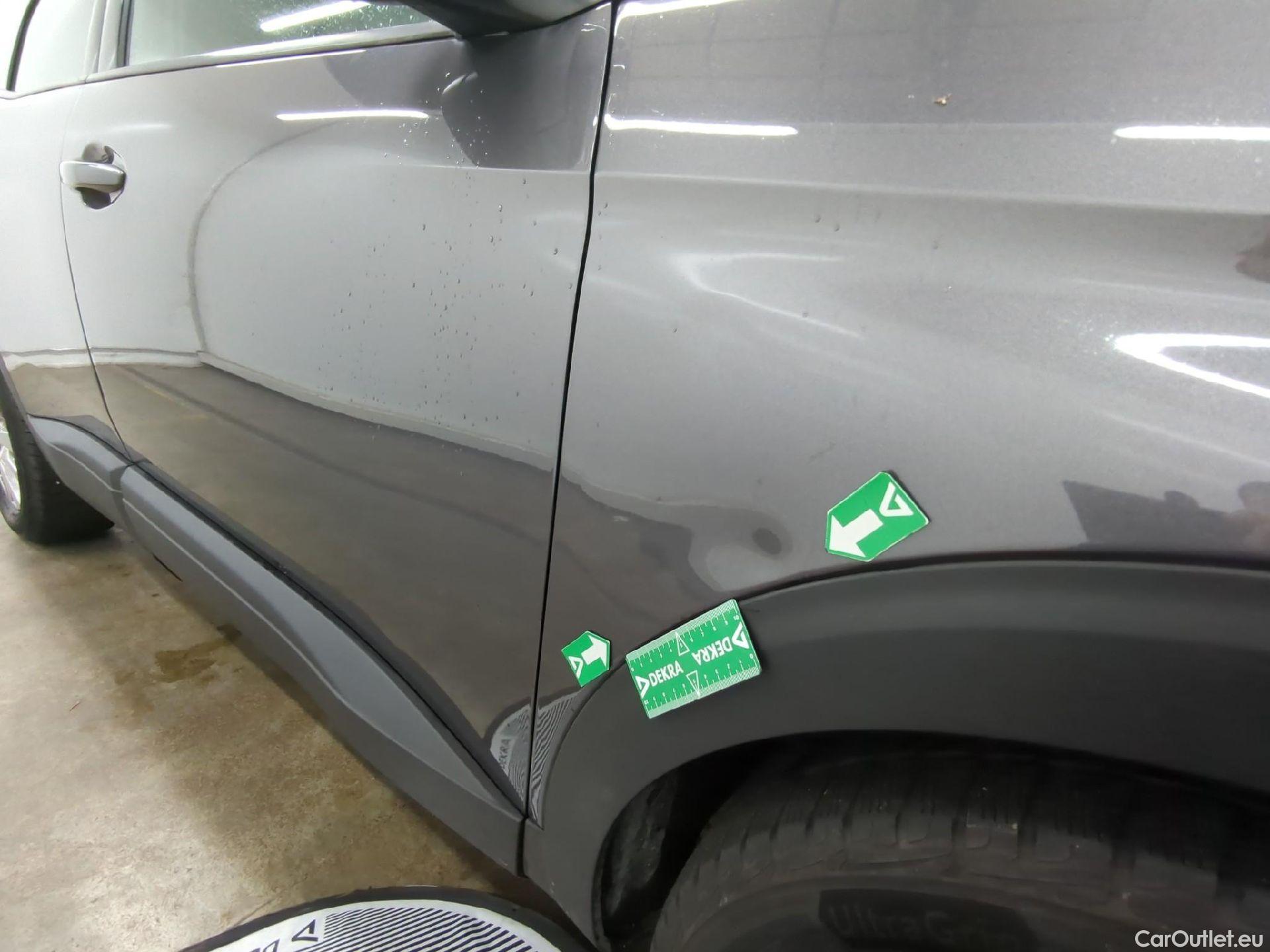  Peugeot  3008  Active Pack 1.5 HDi 130CV BVM6 E6d #36