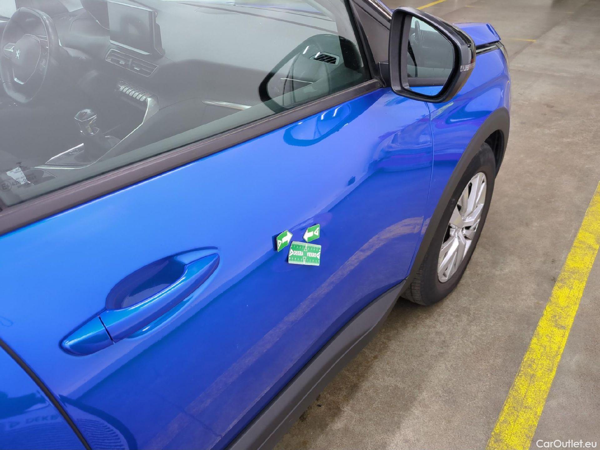  Peugeot  3008  Active Pack 1.5 HDi 130CV BVM6 E6d #25