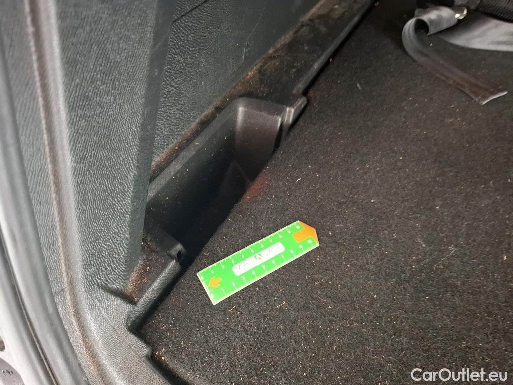  Peugeot  3008  Active Business 1.5 HDi 130CV BVM6 E6dT #39