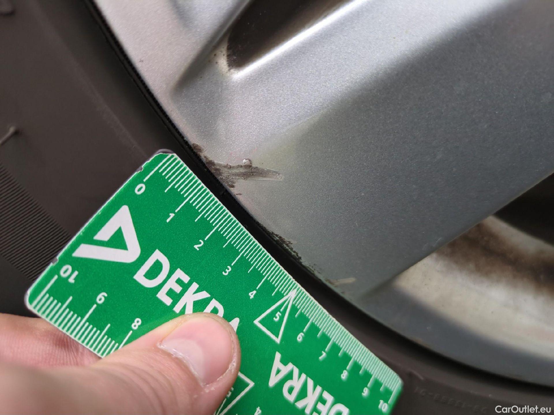  Peugeot  3008  Active Pack 1.5 HDi 130CV BVM6 E6d #14