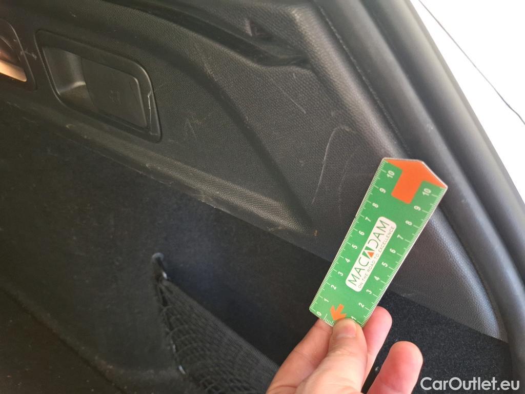  Peugeot  308 PEUGEOT  SW / 2021 / 5P / Break BlueHDi 130 ACTIVE PACK #47