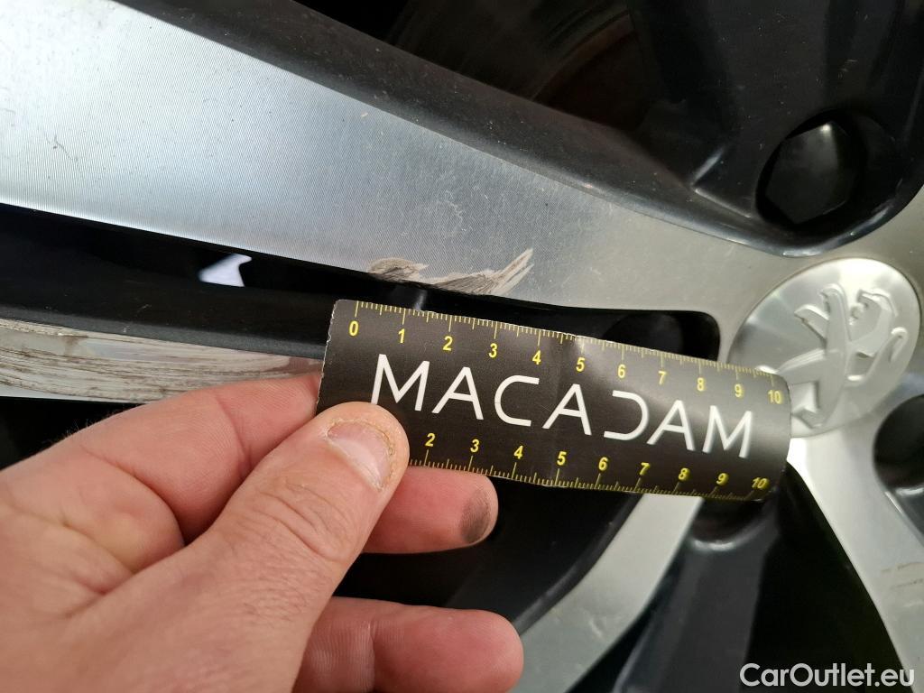  Peugeot  5008  Allure Business 1.5 HDi 130CV BVA8 E6d #15