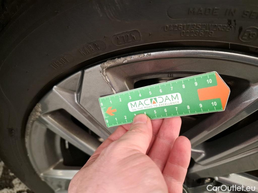  Peugeot  308 PEUGEOT  SW / 2021 / 5P / Break BlueHDi 130 ACTIVE PACK #28