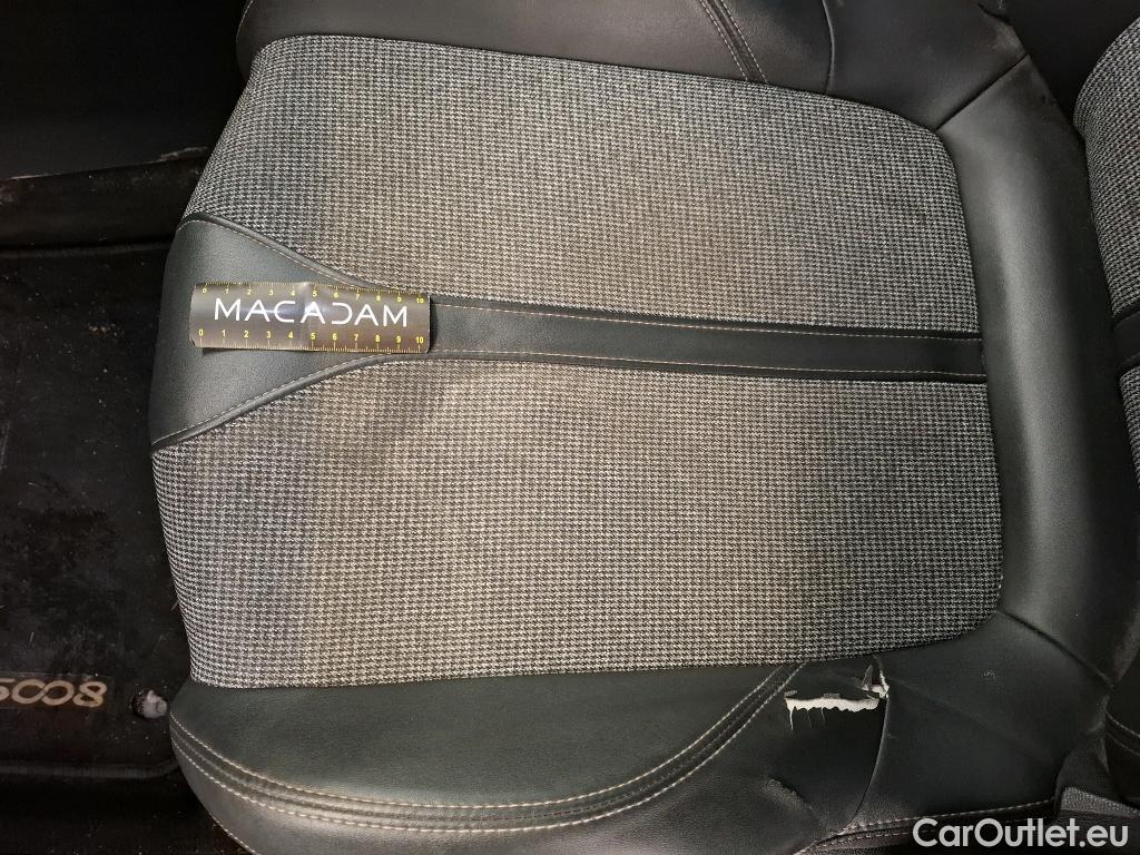  Peugeot  5008  Allure Business 1.5 HDi 130CV BVA8 E6d #24