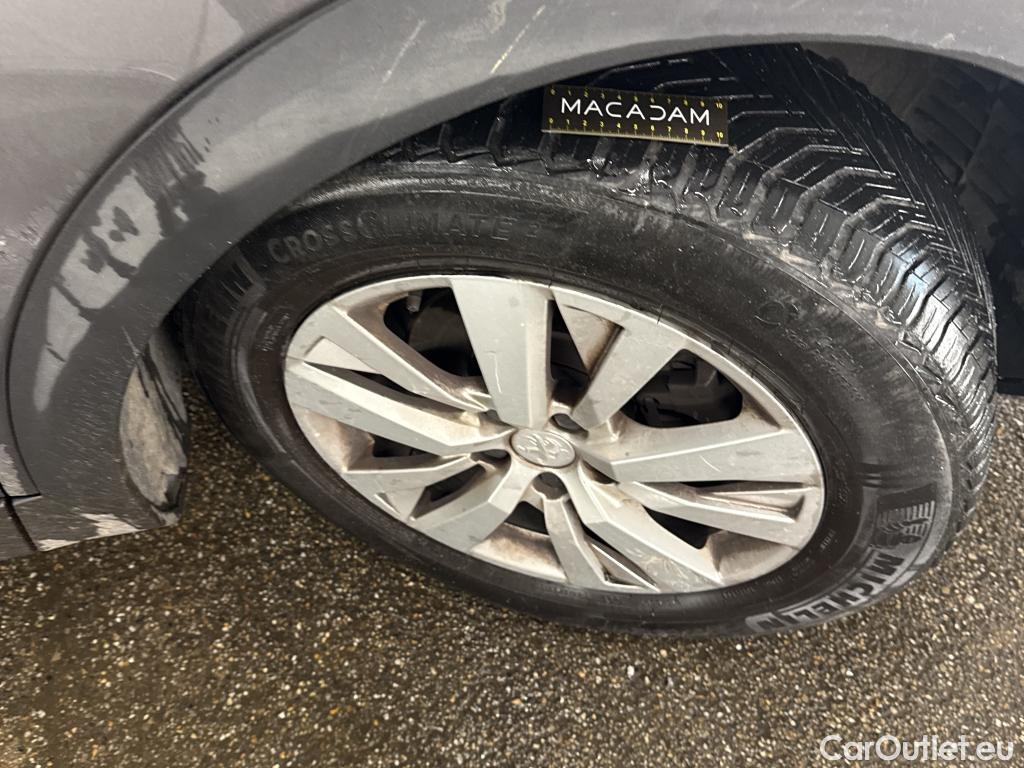  Peugeot  5008  Active Business 1.5 HDi 130CV BVA8 7 Sieges E6d #1