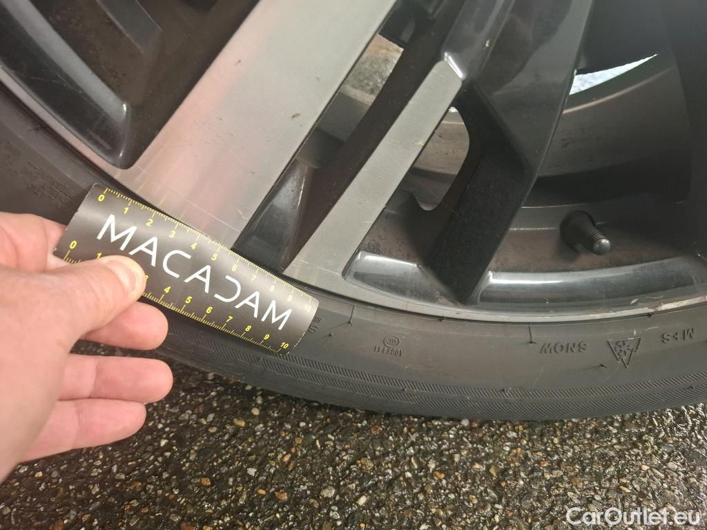  Peugeot  5008  GT 2.0 HDi 175CV BVA8 7 Sieges E6d #29