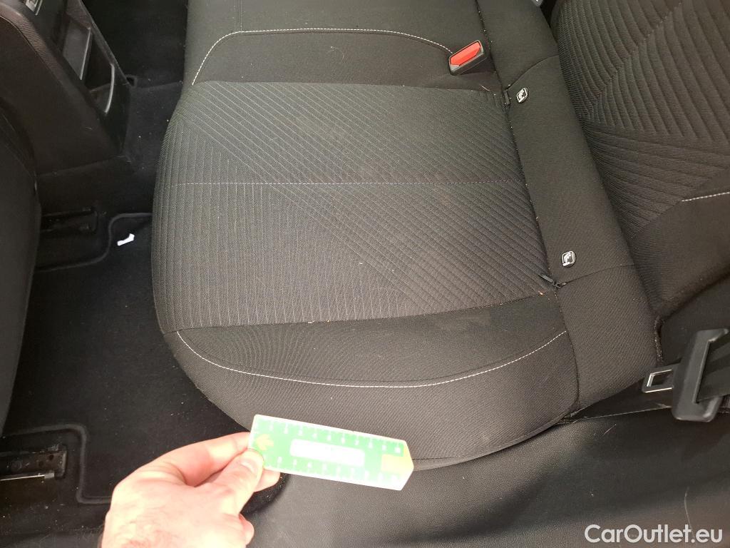  Peugeot  308 PEUGEOT  SW / 2021 / 5P / Break BlueHDi 130 ACTIVE PACK #53