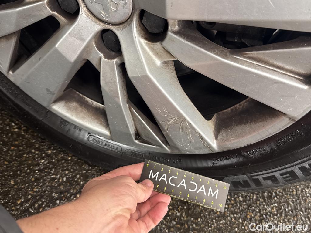  Peugeot  5008  Active Business 1.5 HDi 130CV BVA8 7 Sieges E6d #2