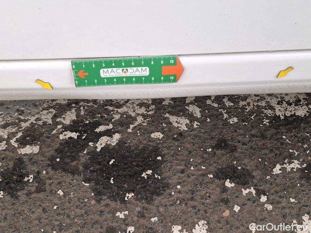  Peugeot  308 PEUGEOT  SW / 2021 / 5P / Break BlueHDi 130 ACTIVE PACK #4