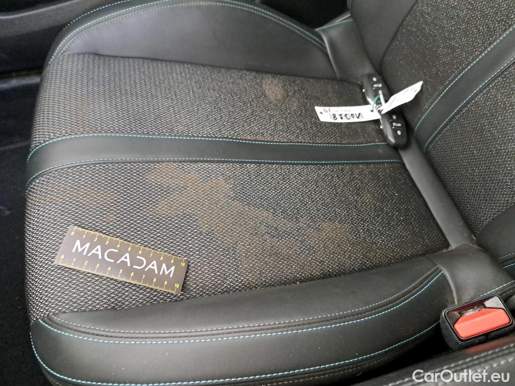  Peugeot  308 PEUGEOT  SW / 2021 / 5P / Break BlueHDi 130 ALLURE #24