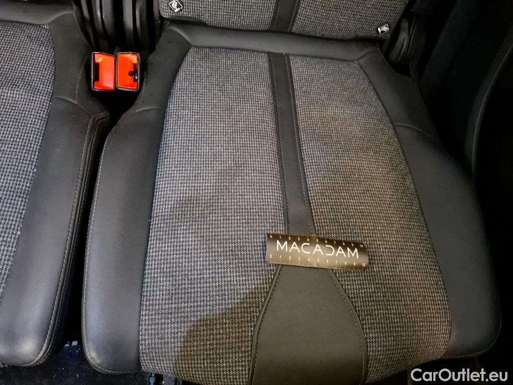  Peugeot  5008  Allure Business 1.5 HDi 130CV BVA8 E6d #26