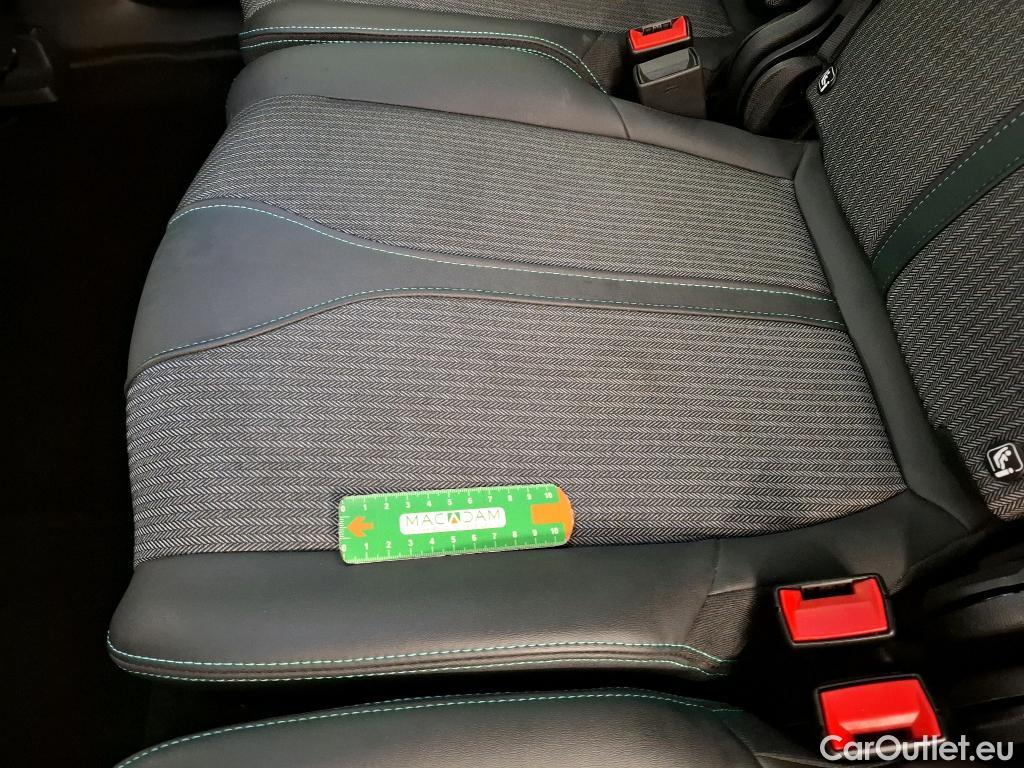  Peugeot  5008  Allure 1.5 HDi 130CV BVA8 7 Sieges E6d #19