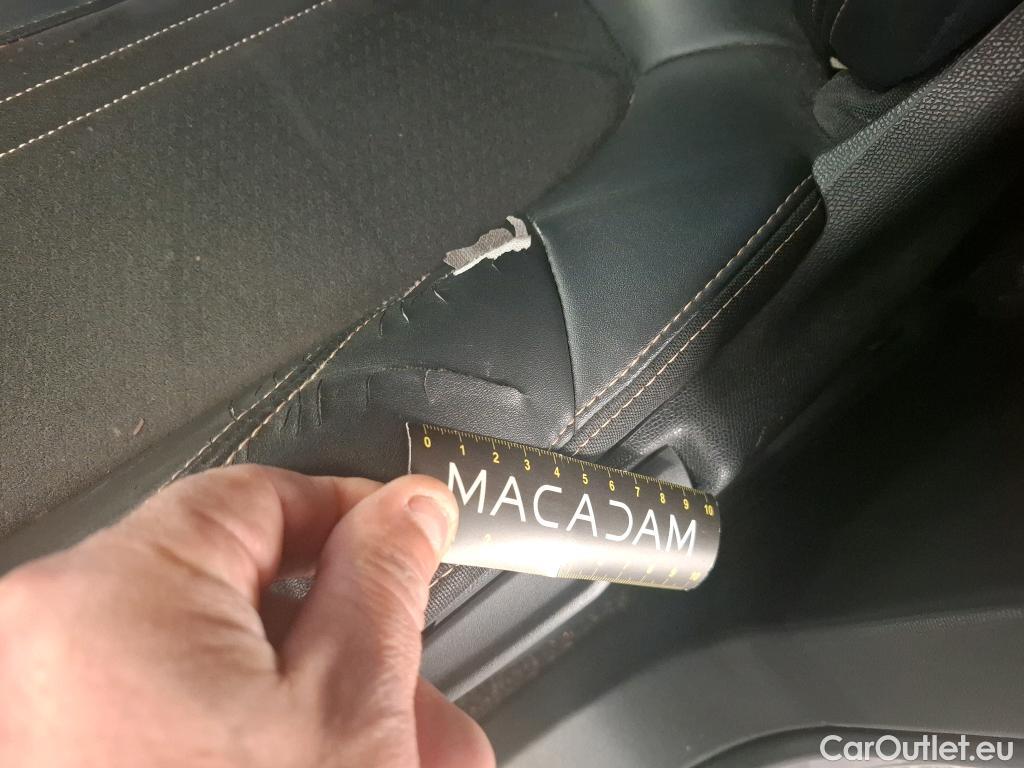  Peugeot  5008  GT 2.0 HDi 175CV BVA8 7 Sieges E6d #9