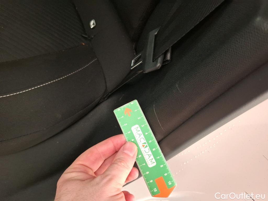  Peugeot  308 PEUGEOT  SW / 2021 / 5P / Break BlueHDi 130 ACTIVE PACK #42